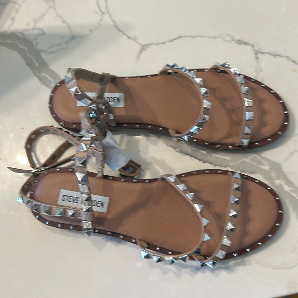 NWOT Steve Madden Wrap Sadals